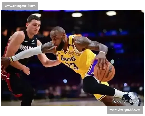 今日直播湖人对决热火詹姆斯领衔焦点之战看点全解析赛季关键一役 今日直播湖人对决热火詹姆斯领衔焦点之战看点全解析赛季关键一役